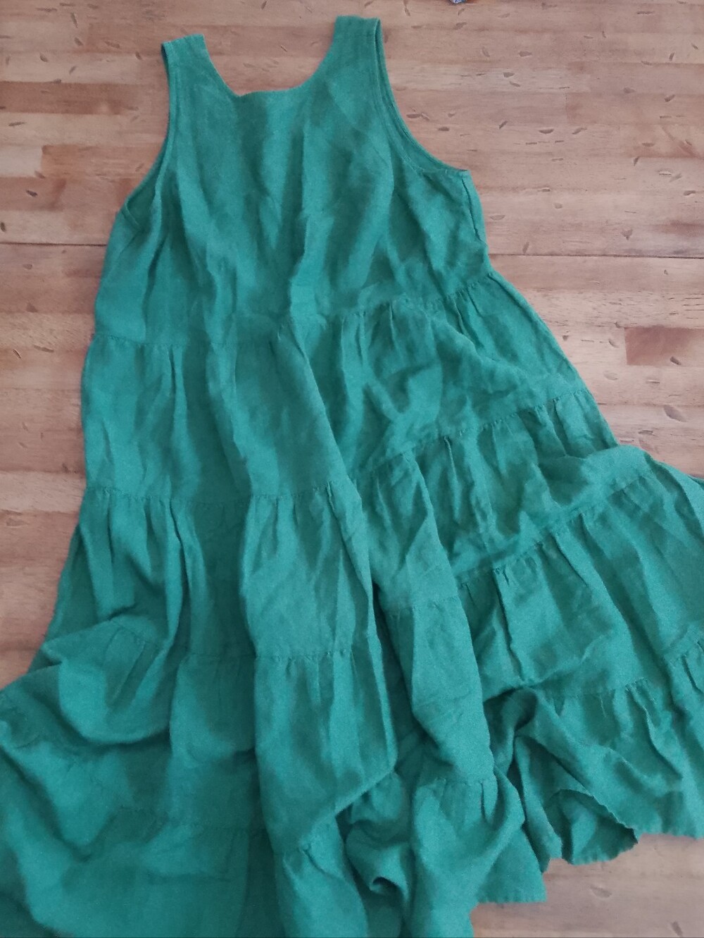 Loft Beach Med. Green Linen Blend Tiered Midi Dress